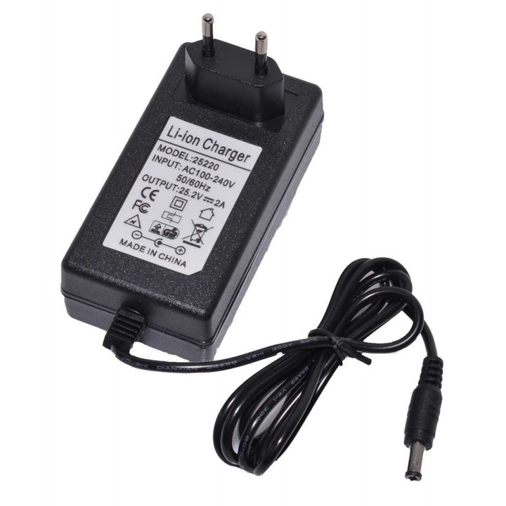 Li-Ion fúrógép töltő 25.2V 2A, túltöltés elleni védelem, DC 5.5x2.1mm csatlakozó