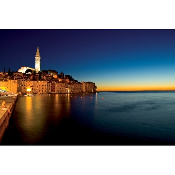 Fototapet autocolant PVC Noapte feerica in port, 200x300 cm Fototapet autocolant PVC Noapte feerica in port, 200x300 cm