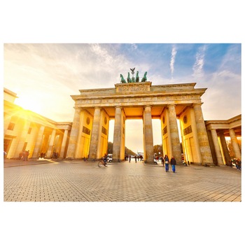 Fototapet Autoadeziv Poarta Brandenburg, Berlin - YBL-184, 80 x 120 cm Fototapet Autoadeziv Poarta Brandenburg, Berlin - YBL-184, 80 x 120 cm