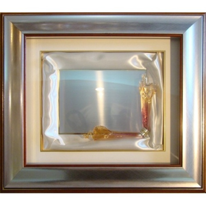 Tablou rama lemn , ornament sticla Murano, spatiu 20 x 15 cm pentru placheta metal