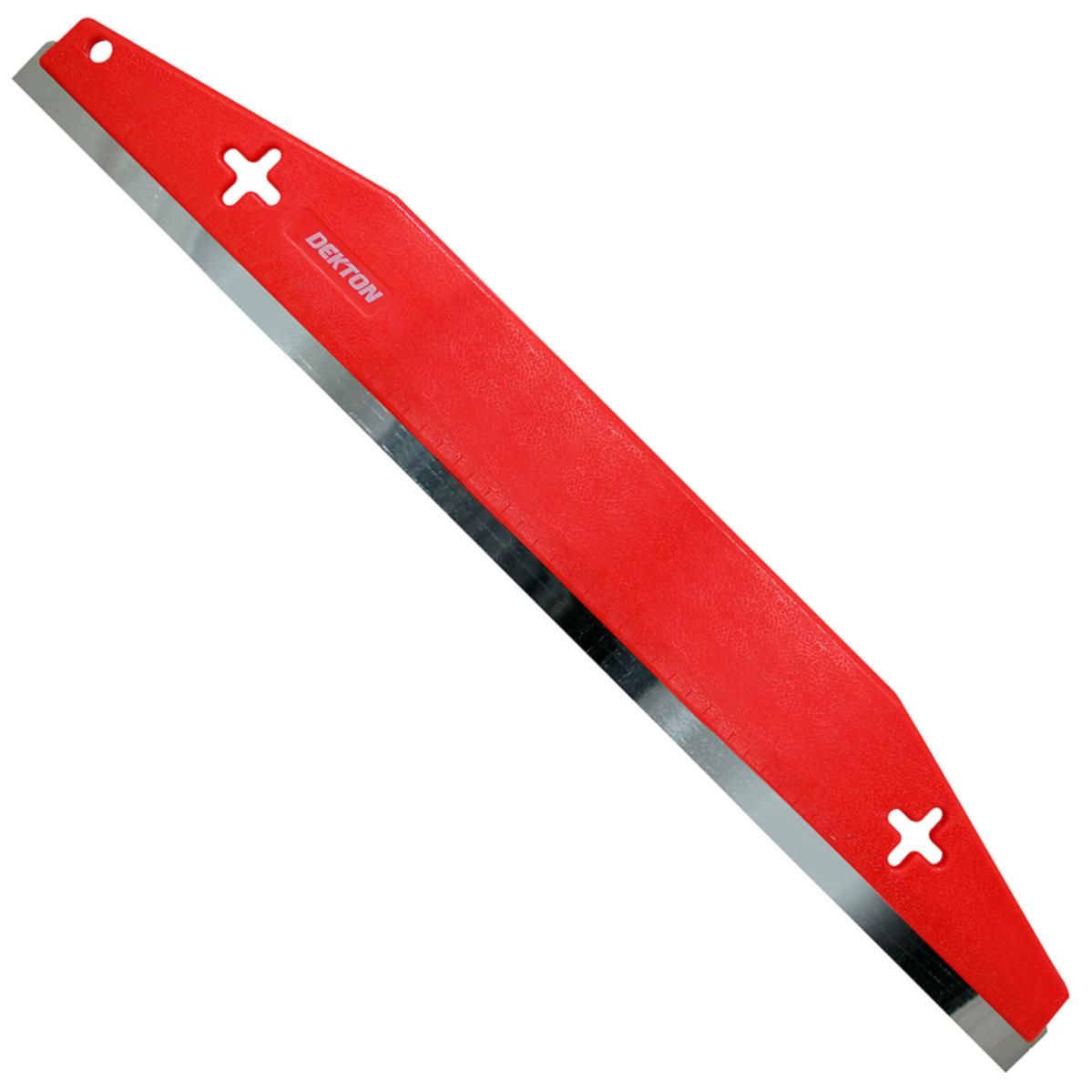 Decorator taiere margini, 24