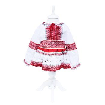 Costum popular alb-rosu, 3 piese, bluza, fusta, brau, pentru fetite, REC17, 11-12 ani Costum popular alb-rosu, 3 piese, bluza, fusta, brau, pentru fetite, REC17, 11-12 ani