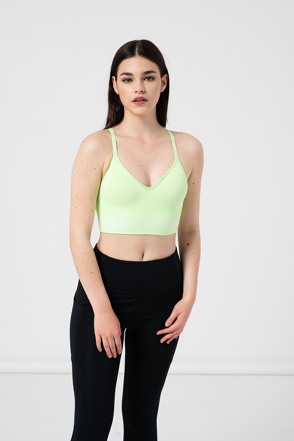 Under Armour, Bustiera fara cusaturi, cu sustinere scazuta, pentru fitness, Verde neon