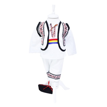 Costum popular pentru botez, alb-rosu cu motive traditionale, 5 piese, camasa, brau, vesta, pantaloni, botosi, pentru baieti, REC23, 3-6 luni Costum popular pentru botez, alb-rosu cu motive traditionale, 5 piese, camasa, brau, vesta, pantaloni, botosi, pentru baieti, REC23, 3-6 luni