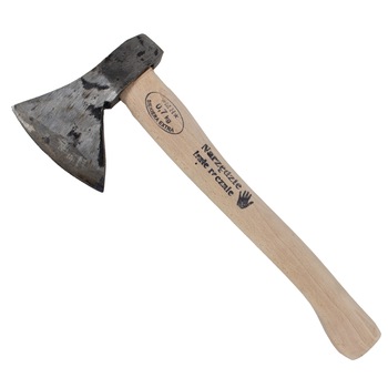 Topor forjat cu coada din lemn , Greutate 0.7 kg / 4990 Topor forjat cu coada din lemn , Greutate 0.7 kg / 4990