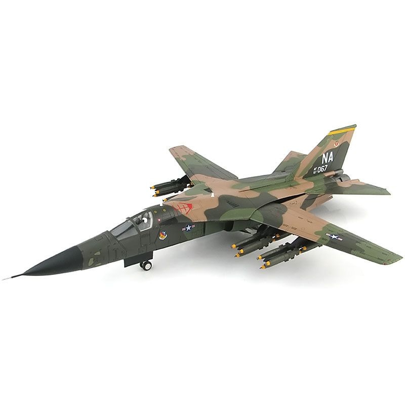 Macheta aeromodele Hobby Boss General Dynamics F-111A Aardvark 1:48 HOBBY 80348