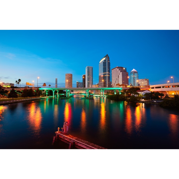 PVC matrica tapéta 80x130 cm Felhőkarcolók Tampáról