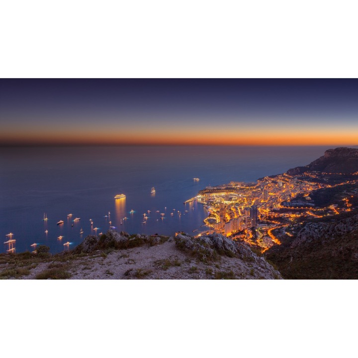 PVC matrica tapéta 80x130 cm A város a tengerparton