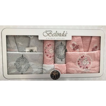 Set baie Belinda 10 piese, 2 x halat marime universala + 6 prosoape + 2 saculeti baie, culori gri+roz Set baie Belinda 10 piese, 2 x halat marime universala + 6 prosoape + 2 saculeti baie, culori gri+roz