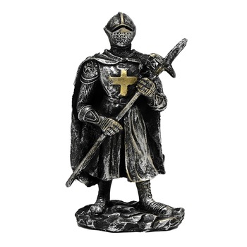 Statueta Cavaler Cruciat cu Sabie, 16 cm, realizata din rasina Statueta Cavaler Cruciat cu Sabie, 16 cm, realizata din rasina