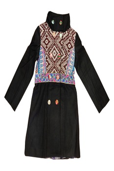 Palton din lana cu broderie si insertii material cu imprimeu geometric maro, Sadhana, marime 2XL, Multicolor Palton din lana cu broderie si insertii material cu imprimeu geometric maro, Sadhana, marime 2XL, Multicolor