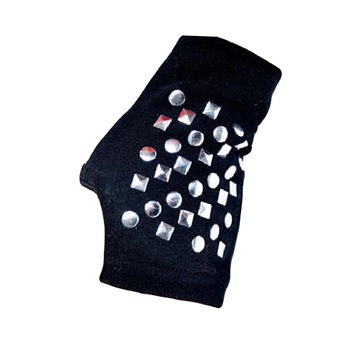 Manusi fashion fara degete, cu model tinte argintii, negre, one size Manusi fashion fara degete, cu model tinte argintii, negre, one size