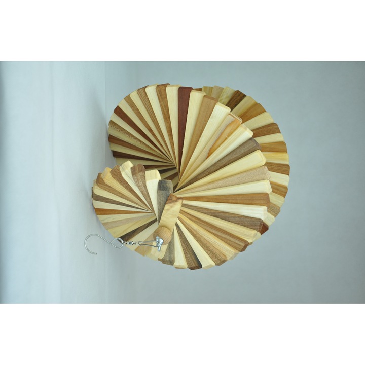 Ornament rotativ din lemn masiv cu agatatoare, 350 x 290 x 20 mm, Natural Timber