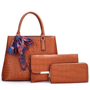 Set trei piese Geanta Dama Valentino Sarah Maro Set trei piese Geanta Dama Valentino Sarah Maro