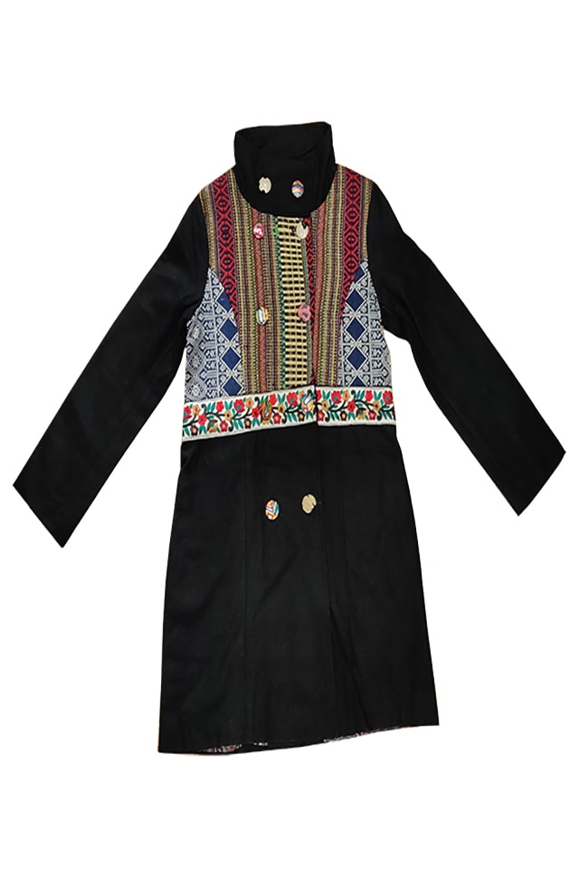 Palton din lana cu broderie si insertii material cu imprimeu geometric rosu cu negru