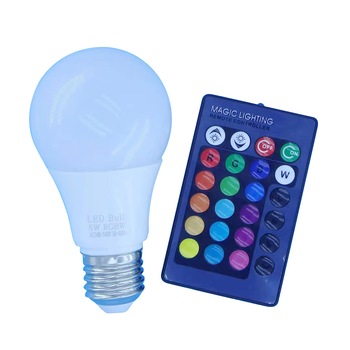 Set 1x Bec LED Inteligent Falcon Alb Variabil 6W + 1x Telecomanda Set 1x Bec LED Inteligent Falcon Alb Variabil 6W + 1x Telecomanda