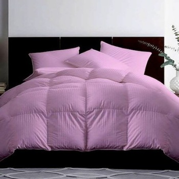 Pilota Lana Damasc Roz 180x210, PUCIOASA, pentru 2 persoane, PLIDROZ180 Pilota Lana Damasc Roz 180x210, PUCIOASA, pentru 2 persoane, PLIDROZ180