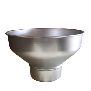 Palnie din aluminiu cu sita, capacitate 10 litri Palnie din aluminiu cu sita, capacitate 10 litri