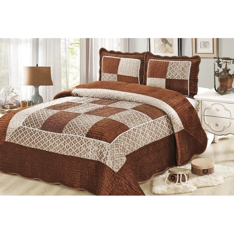 Cuvertura de Pat din Catifea + 2 Fete de Perna , Pat 2 Persoane , culoare coniac