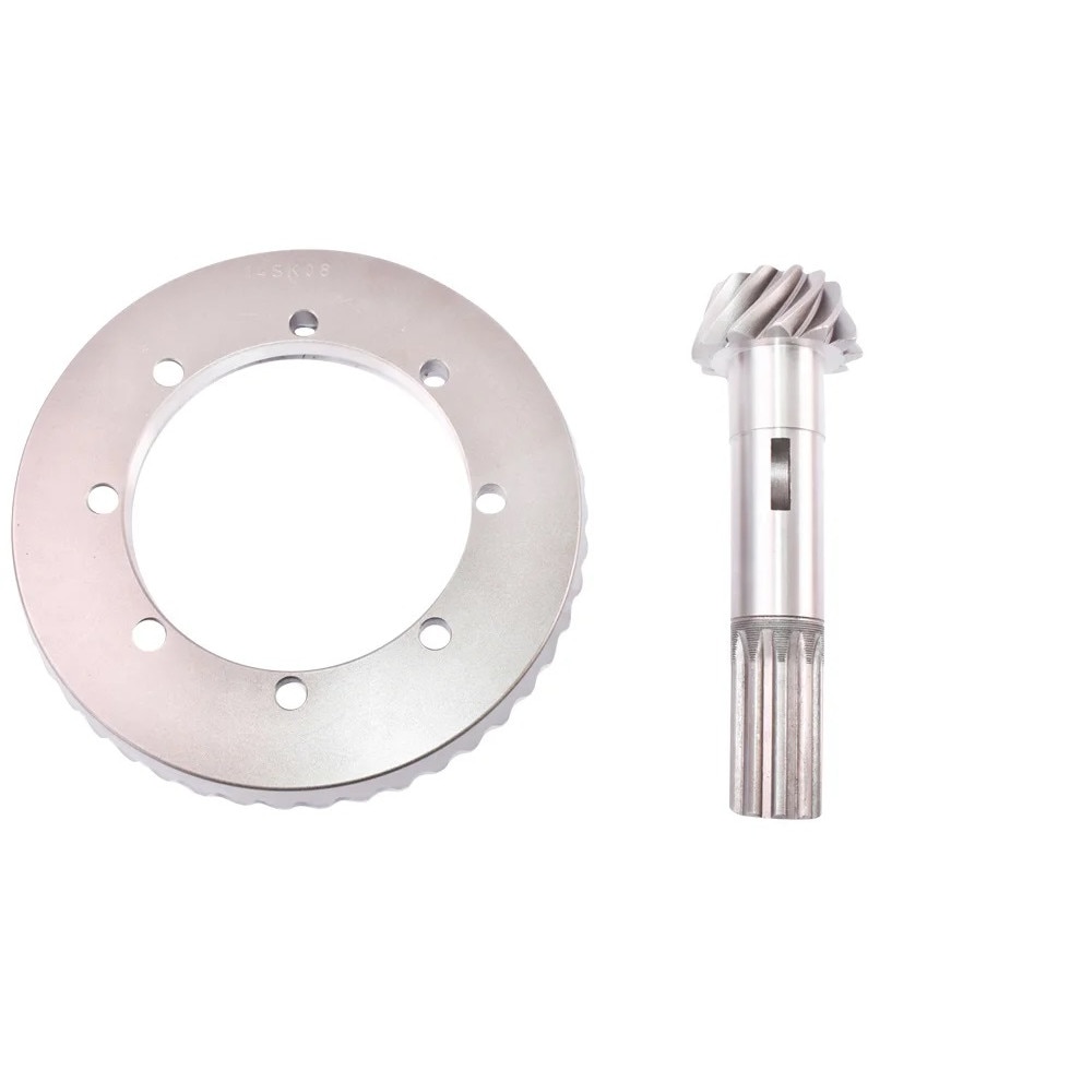 Grup conic UTB U-445 (pinionul are L = 232 mm si 12 dinti cu 47 de dinti coroana)