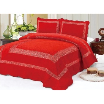 Cuvertura de Pat din Catifea + 2 Fete de Perna , Pat 2 Persoane , culoare rosu Cuvertura de Pat din Catifea + 2 Fete de Perna , Pat 2 Persoane , culoare rosu