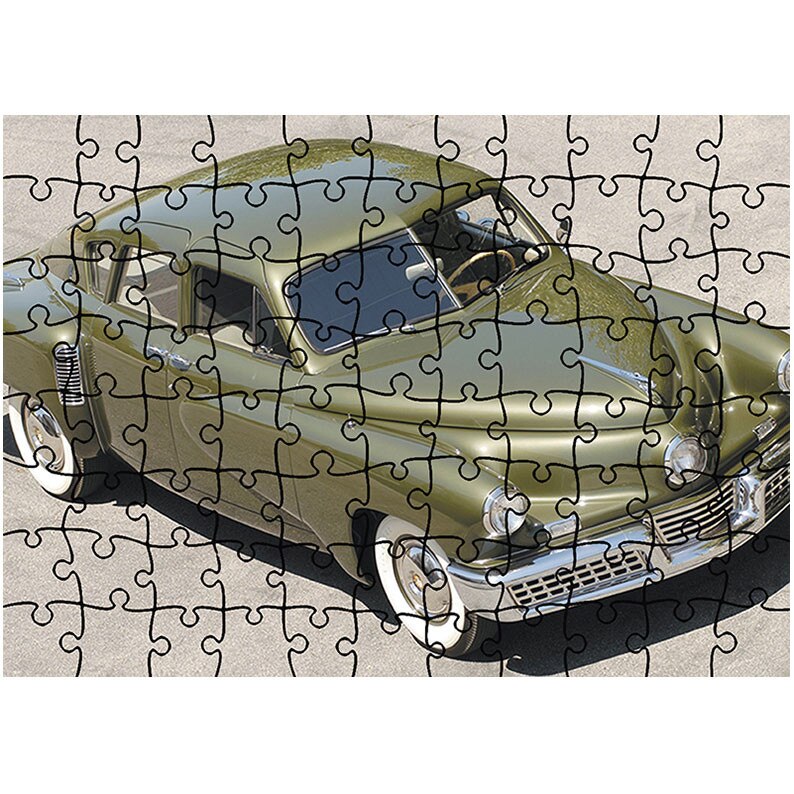 Puzzle Heartwork 96 piese, 1948 Tucker Sedan, Latime 40,5 cm x Inaltime 28,7 cm