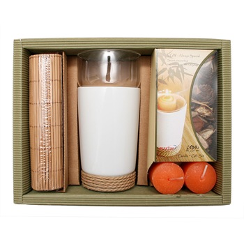 Set cadou lumanari si pot pourri Maxtar portocaliu Set cadou lumanari si pot pourri Maxtar portocaliu