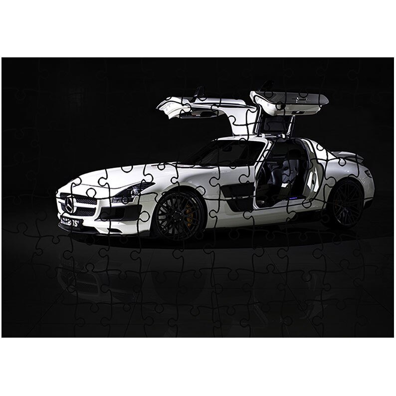 Puzzle Heartwork 96 piese, Mercedes Benz, Latime 40,5 cm x Inaltime 28,7 cm