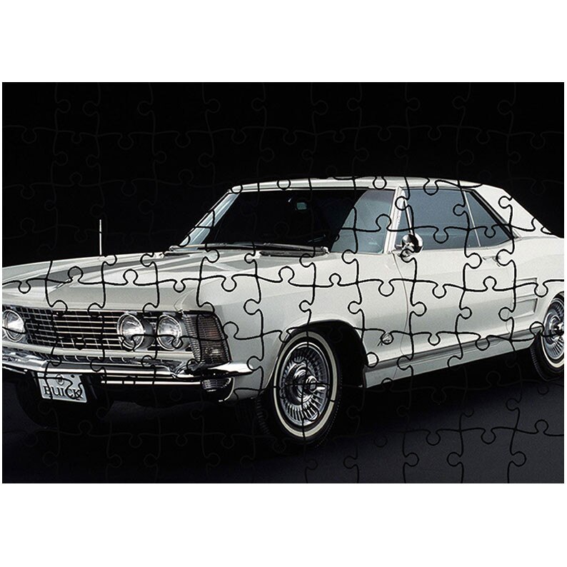 Puzzle Heartwork 96 piese, Buick Riviera 1963-65, Latime 40,5 cm x Inaltime 28,7 cm