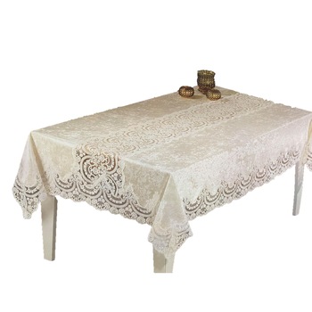 Fata de masa din catifea , model Artemisia , 160 x 400 , crem Fata de masa din catifea , model Artemisia , 160 x 400 , crem