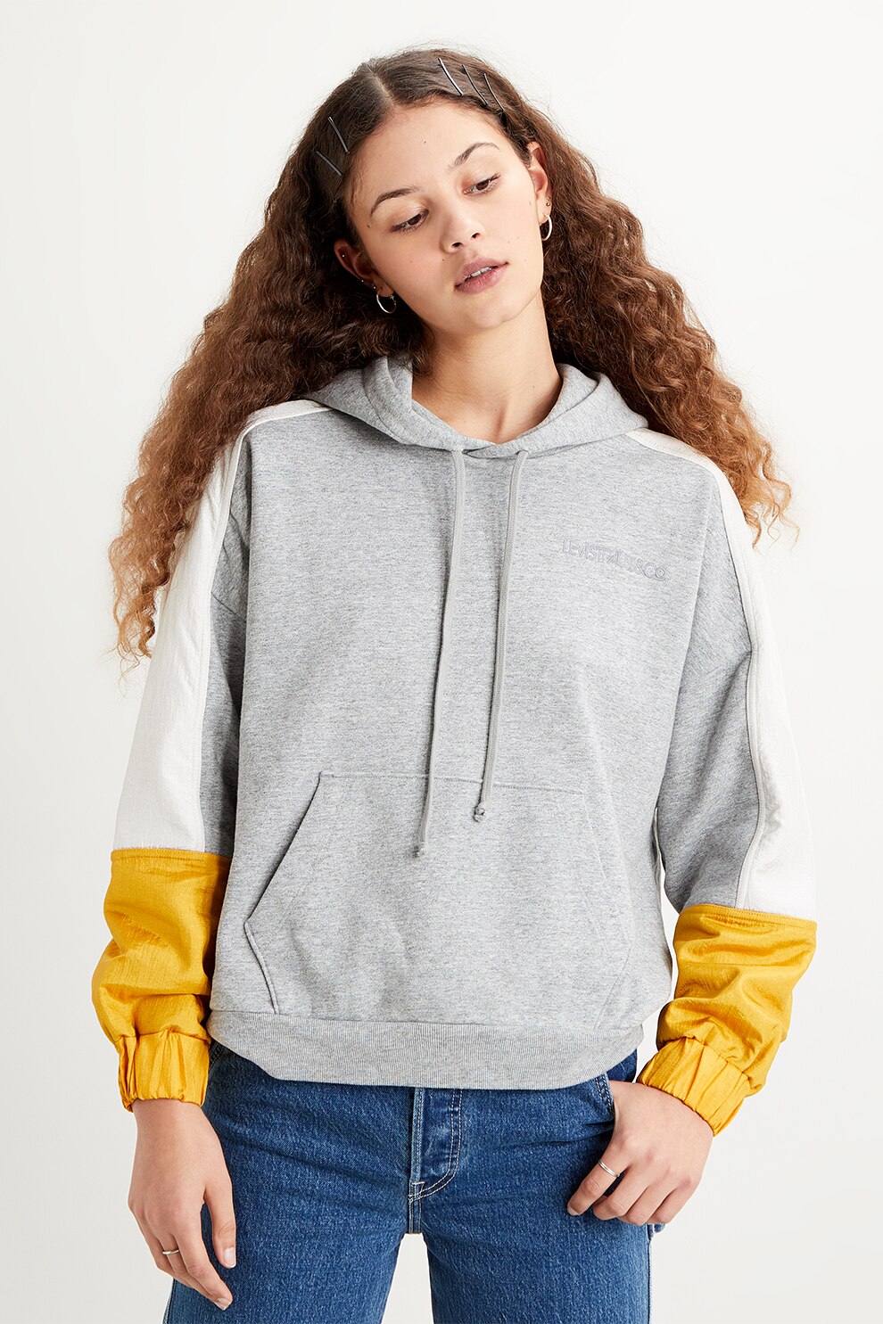 Levi's, Hanorac cu model colorblock si logo brodat, Gri melange/Galben, L