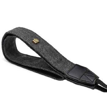 Curea de umar/gat Edman SLR1 pentru aparate foto DSLR, 75cm, Negru Curea de umar/gat Edman SLR1 pentru aparate foto DSLR, 75cm, Negru