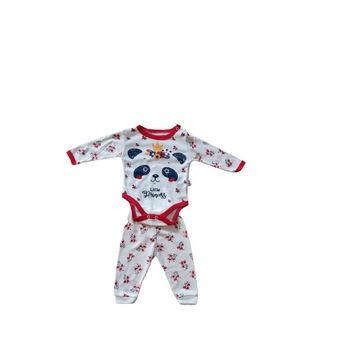 Set pijamale 4 piese, pentru bebe, diverse imprimeuri, 0-3 luni, bumbac Set pijamale 4 piese, pentru bebe, diverse imprimeuri, 0-3 luni, bumbac