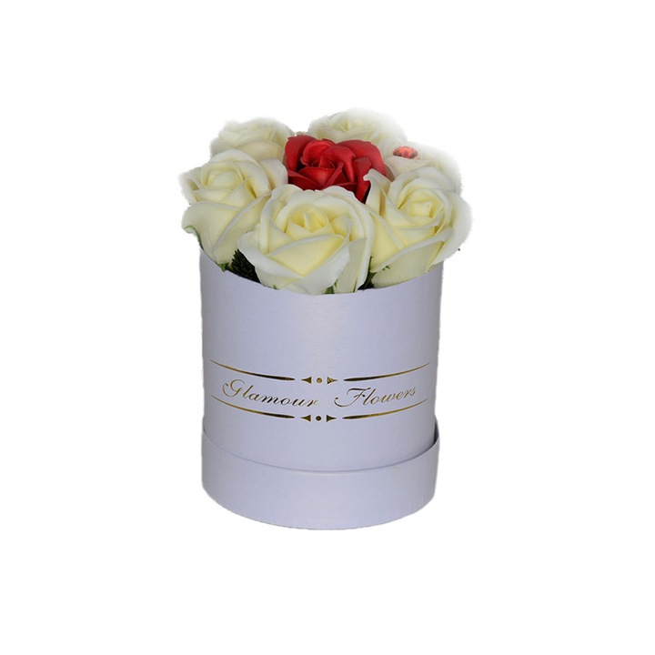 Aranjament floral Glamour Flower White cutie rotunda cu 7 trandafiri sapun