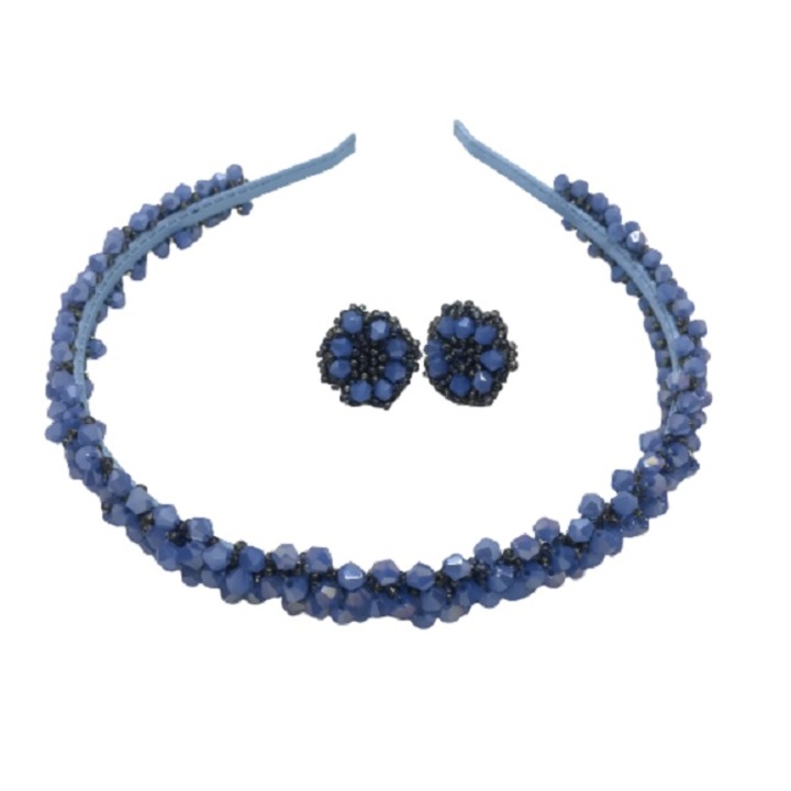 Set cordeluta si cercei cu cristale de sticla si margele Preciosa , Bleu / Gri, cusute manual