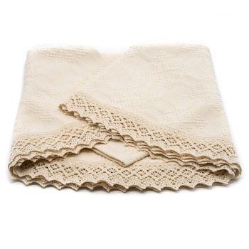 Fata de masa traditionala crem rotunda diametru 100 cm Fata de masa traditionala crem rotunda diametru 100 cm
