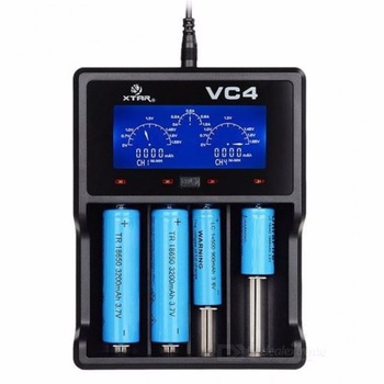 Incarcator cu LCD pentru 4 acumulatori Li-Ion sau Ni-Mh, XTAR VC4 Incarcator cu LCD pentru 4 acumulatori Li-Ion sau Ni-Mh, XTAR VC4