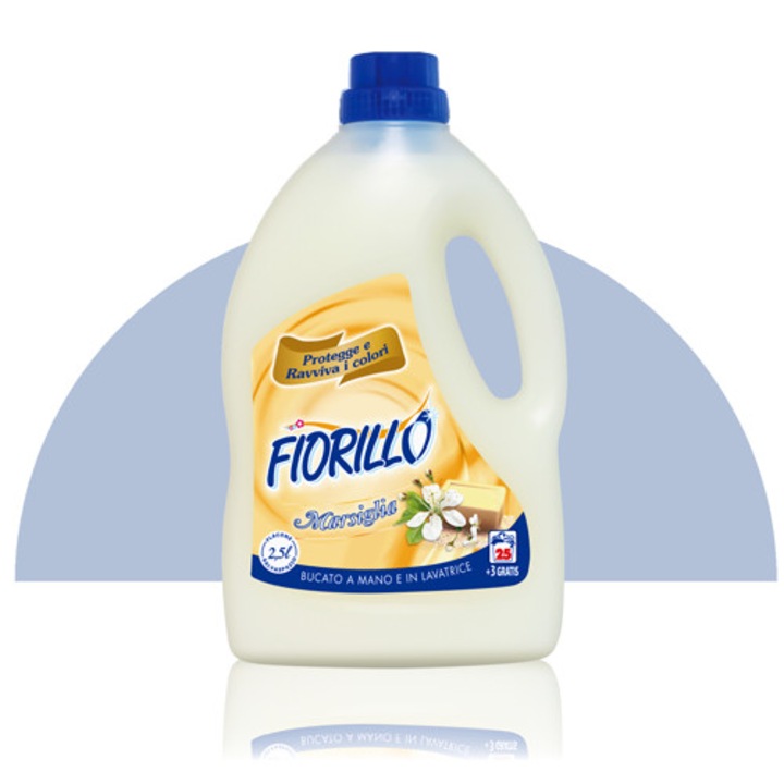 Перилен препарат Fiorillo, Течен, За бели и цветни тъкани, 28 пранета