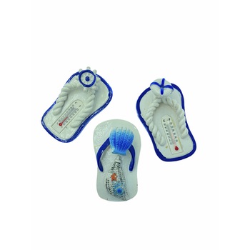 Set 3 magneti decorativi frigider cu termometru, Atelier, Papuci, Ceramica Set 3 magneti decorativi frigider cu termometru, Atelier, Papuci, Ceramica
