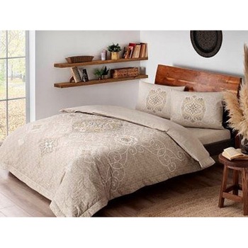 Set 4 anotimpuri cuvertura matlasata pat dublu+cearceaf+2 fete de perna, 4 piese, TAC, Sianna Set 4 anotimpuri cuvertura matlasata pat dublu+cearceaf+2 fete de perna, 4 piese, TAC, Sianna