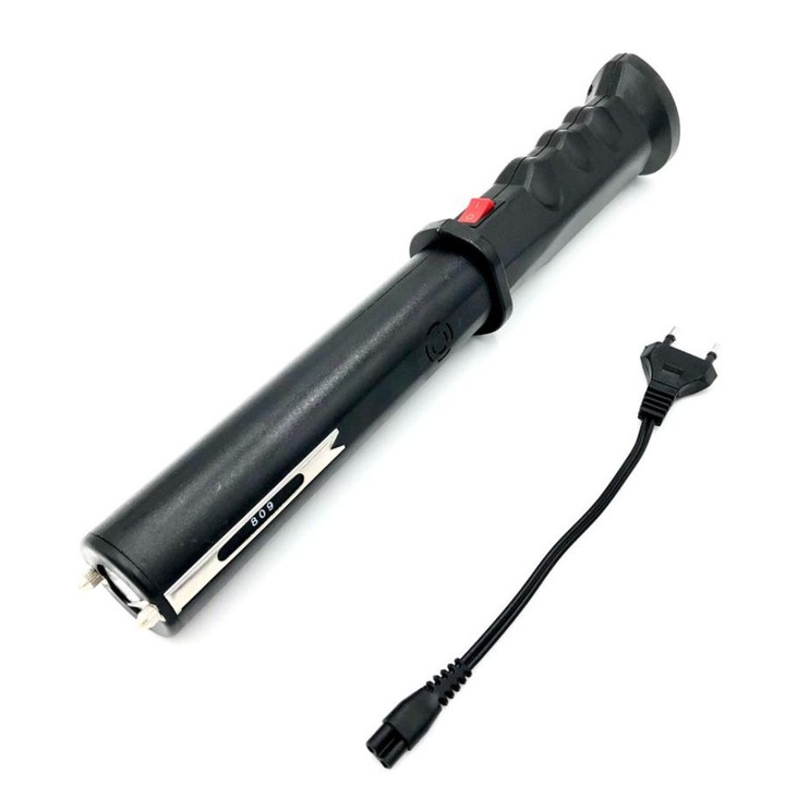 Baston cu electrosoc si lanterna