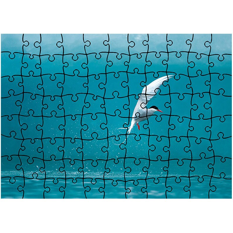 Puzzle Heartwork 96 piese, Pasare alba deasupra apei, Latime 40,5 cm x Inaltime 28,5 cm