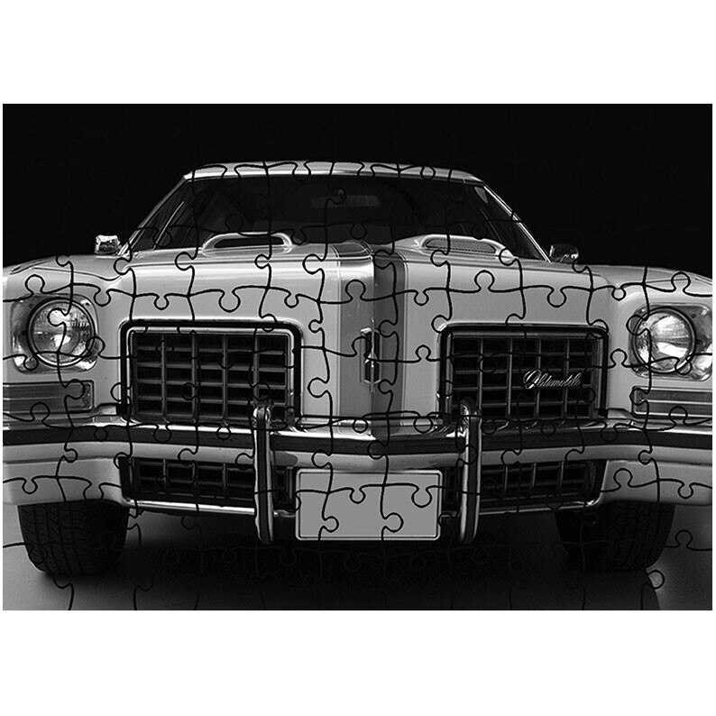 Puzzle Heartwork 96 piese, Oldsmobile Custom Cruiser 1972, Latime 40,5 cm x Inaltime 28,5 cm