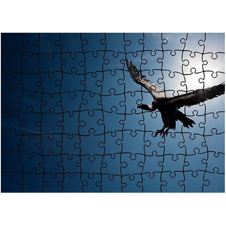 Puzzle Heartwork 96 piese, Soim, Latime 40,5 cm x Inaltime 28,5 cm