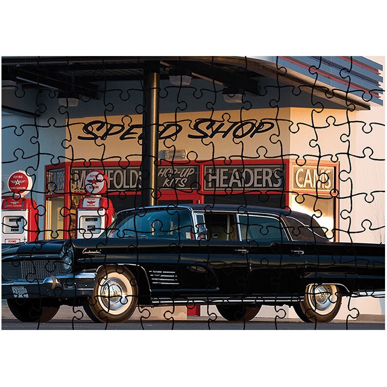 Puzzle Heartwork 96 piese, 1960 Lincoln Continenal Mark V Limousine (Elvis Presley), Latime 40,5 cm x Inaltime 28,5 cm