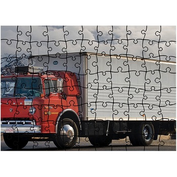 Puzzle Heartwork 96 piese, Ford C-600 1957, Latime 40,5 cm x Inaltime 28,5 cm Puzzle Heartwork 96 piese, Ford C-600 1957, Latime 40,5 cm x Inaltime 28,5 cm