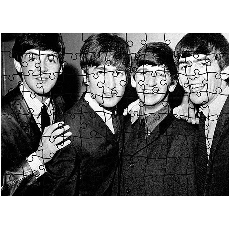 Puzzle Heartwork 96 piese, Beatles la costum, Latime 40,5 cm x Inaltime 28,5 cm