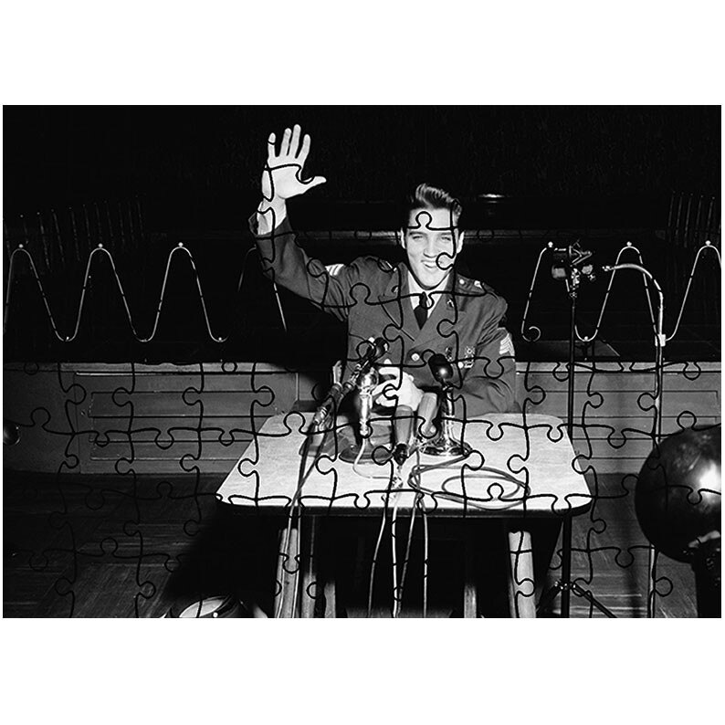 Puzzle Heartwork 96 piese, Elvis in Armata Americana, Latime 40,5 cm x Inaltime 28,5 cm