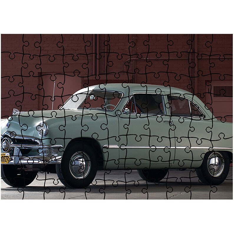 Puzzle Heartwork 96 piese, 1950 Ford Custom Deluxe Tudor Sedan, Latime 40,5 cm x Inaltime 28,5 cm