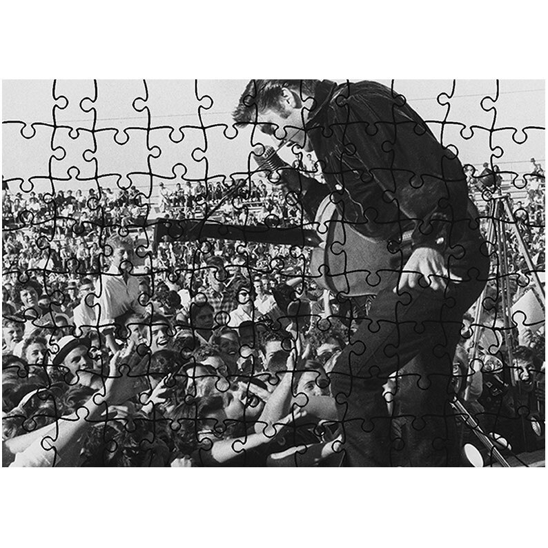 Puzzle Heartwork 96 piese, Elvis Presley pe scena, Latime 40,5 cm x Inaltime 28,5 cm